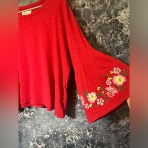 Hollister red 3/4 boho bell sleeve with floral embroidery